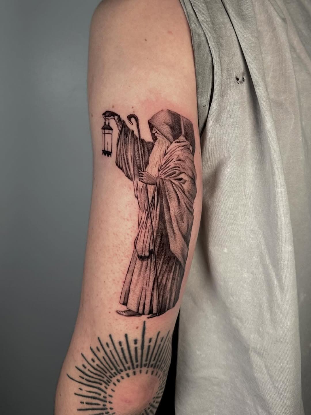 Roni James โขTattoo Artist tattoo